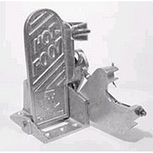 T H MARINE Hot Foot