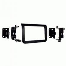 METRA 2014 RAM PROMASTER DDIN