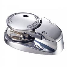 LEWMAR V700 VERTICAL WINDLASS WITH DUAL CHAIN GYPSY KIT